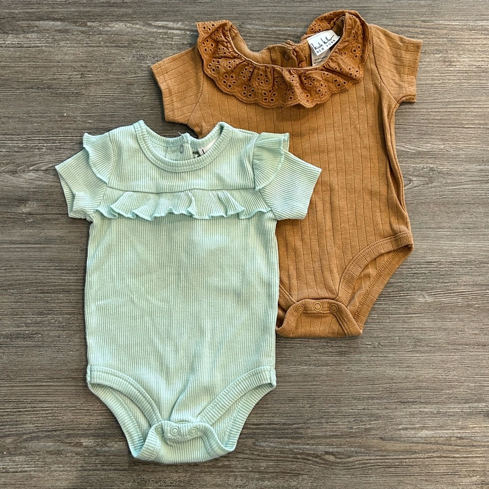 Ruffle Trim Bodysuits Set - Mint and Caramel